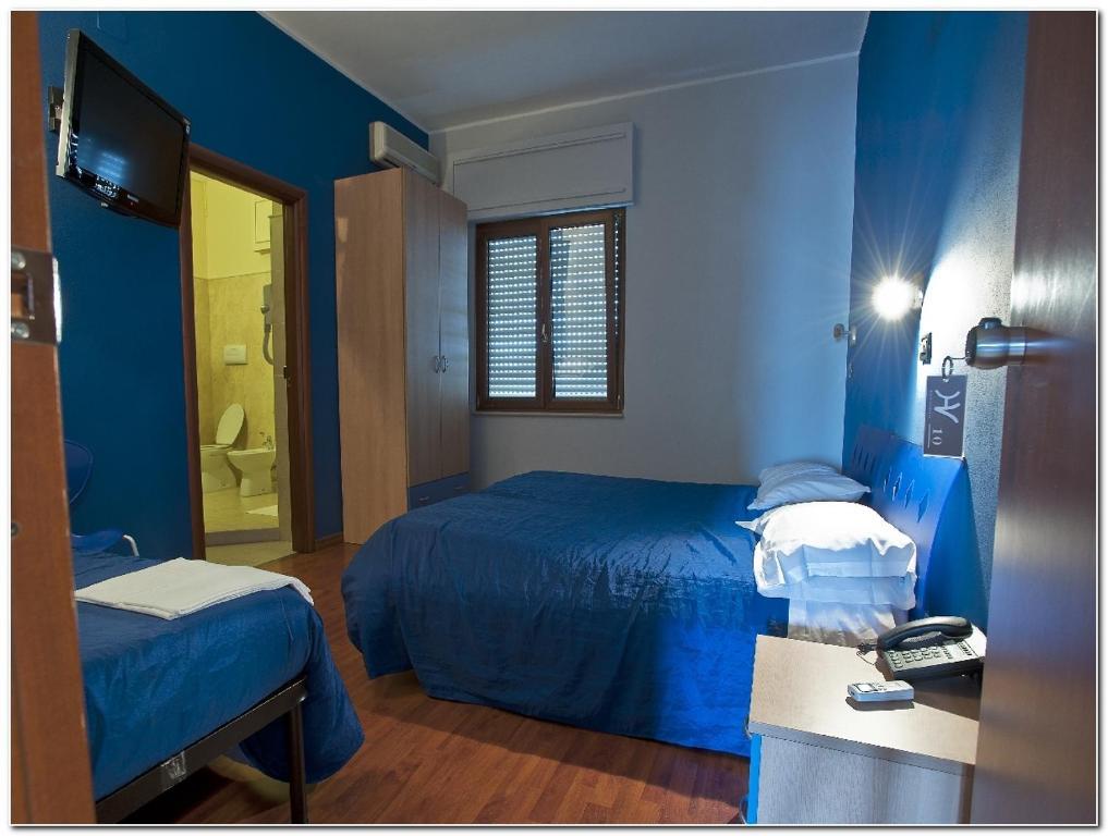 Hotel Veronese Cerignola Buitenkant foto