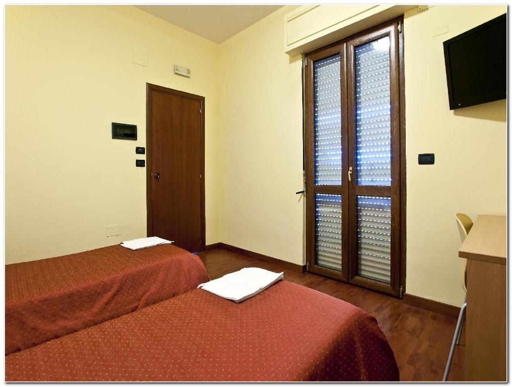 Hotel Veronese Cerignola Buitenkant foto