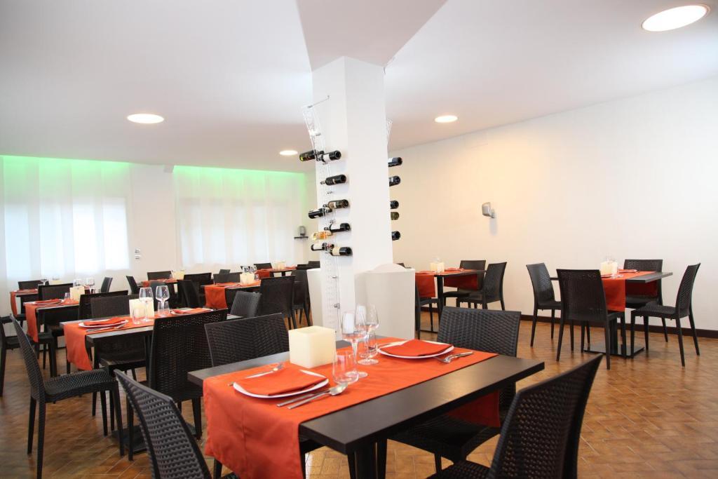Hotel Veronese Cerignola Buitenkant foto